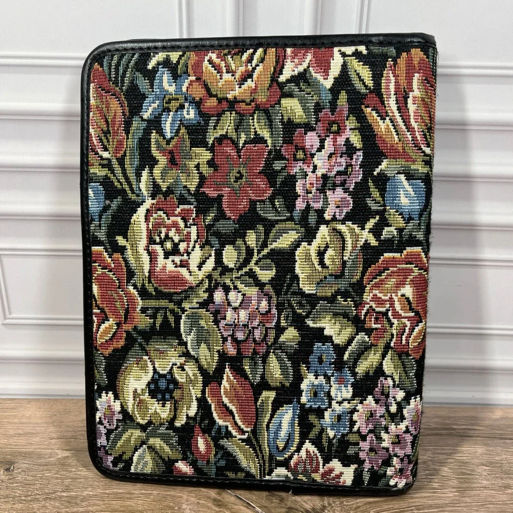Day Runner Fact Centre Address Book Binder Black Floral Tapestry Vintage